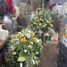 Casket spray and pedestal combo