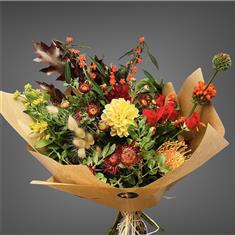 Autumn bunch in paper 