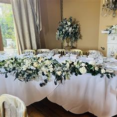 Top table  flowers 